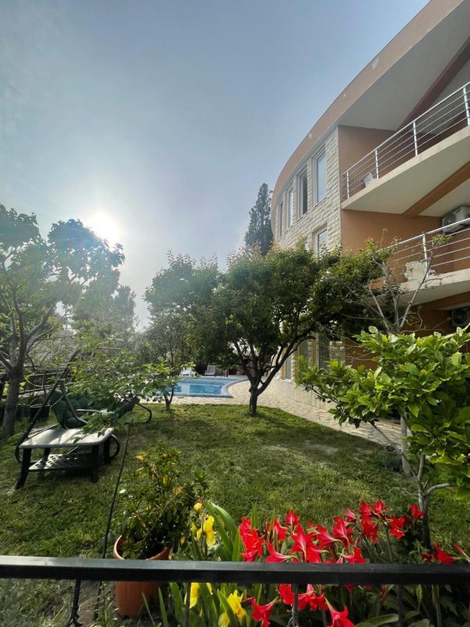 Apartment Villa Elena Bar Exterior photo
