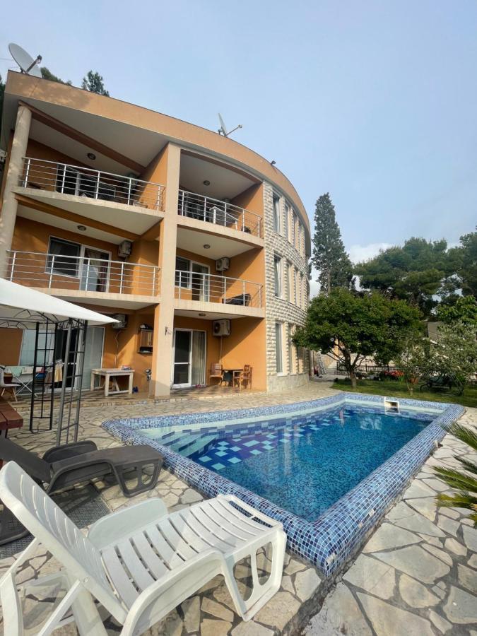 Apartment Villa Elena Bar Exterior photo
